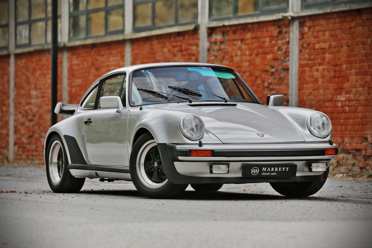 OldCar24 - PORSCHE 911Turbo